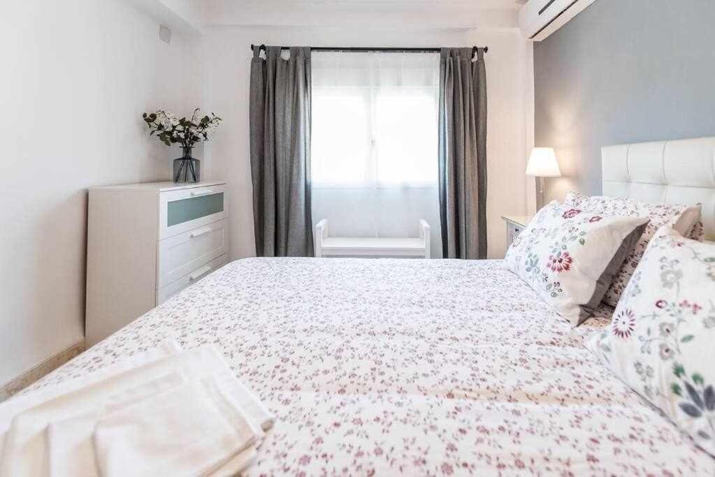 III Apartamentos Morales & Arnal Acogedor Y A 450M Ronda Eksteriør bilde
